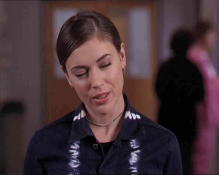 Charmed-Online-dot-216MurphysLuck1220.jpg