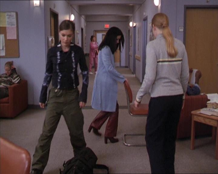 Charmed-Online-dot-216MurphysLuck1253.jpg