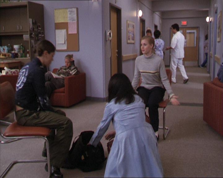 Charmed-Online-dot-216MurphysLuck1258.jpg