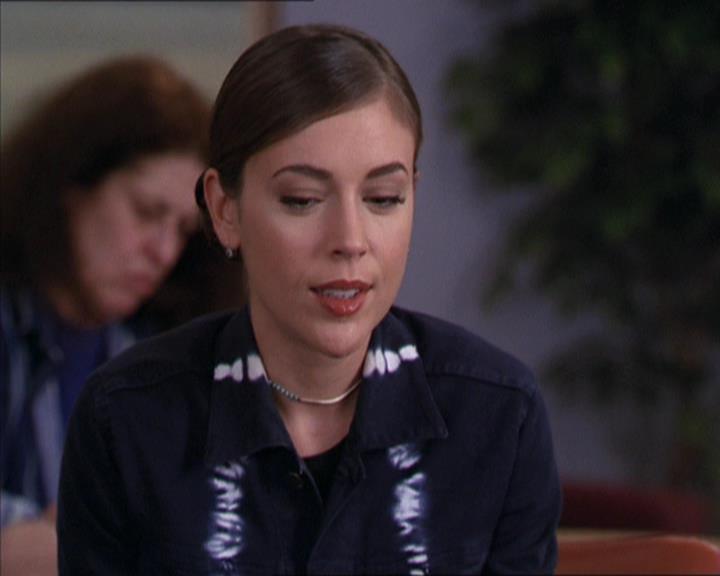 Charmed-Online-dot-216MurphysLuck1275.jpg
