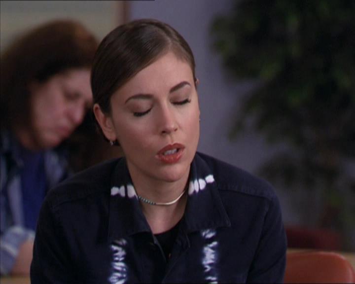 Charmed-Online-dot-216MurphysLuck1281.jpg