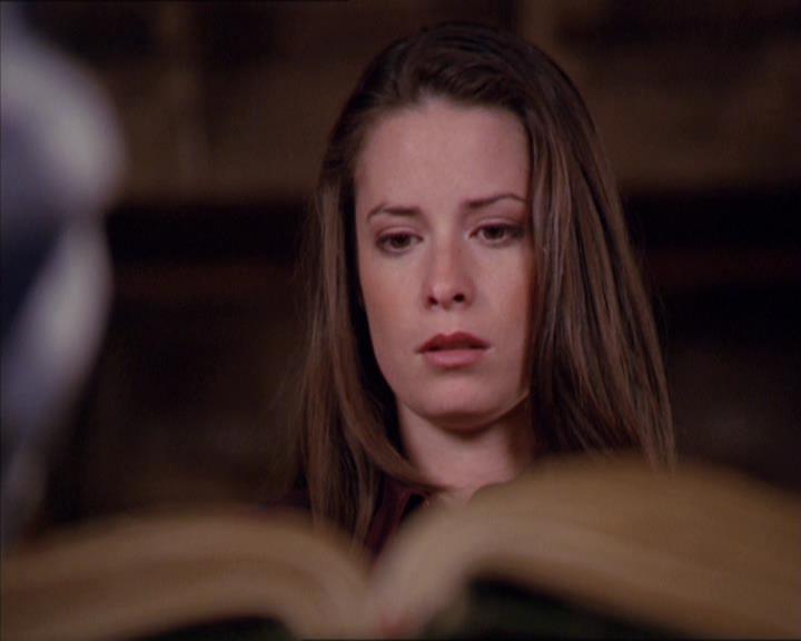 Charmed-Online-dot-216MurphysLuck1453.jpg