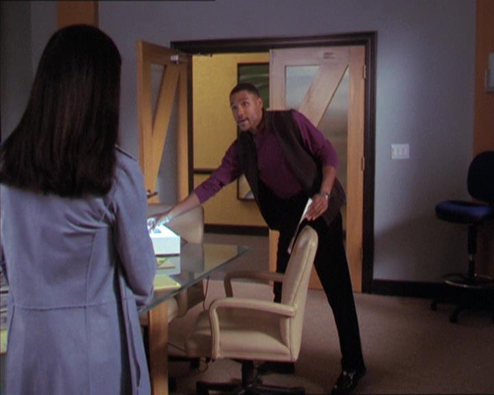 Charmed-Online-dot-216MurphysLuck1463.jpg