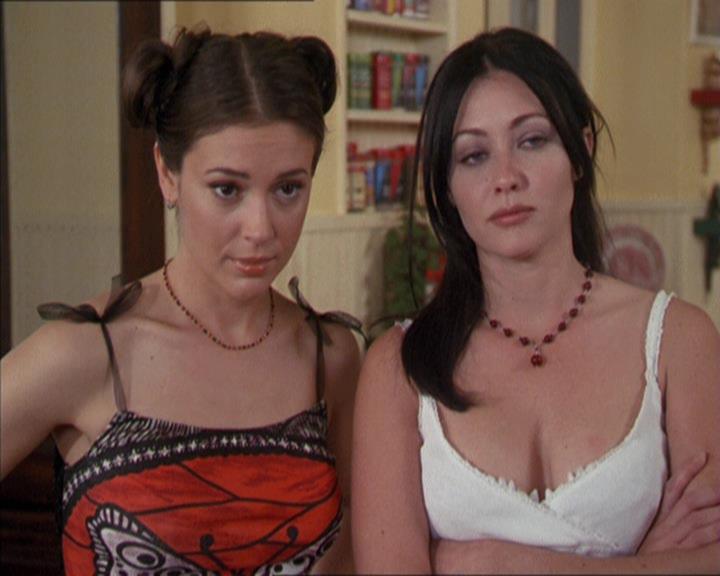 Charmed-Online-dot-217HowtoMakeAQuiltoutofAmericans0168.jpg