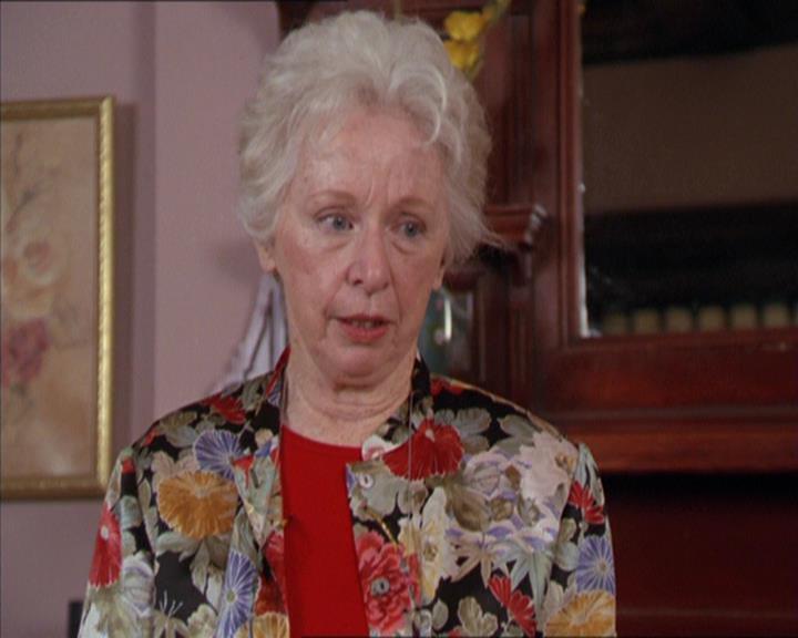 Charmed-Online-dot-217HowtoMakeAQuiltoutofAmericans0393.jpg