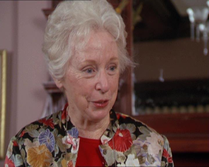 Charmed-Online-dot-217HowtoMakeAQuiltoutofAmericans0434.jpg