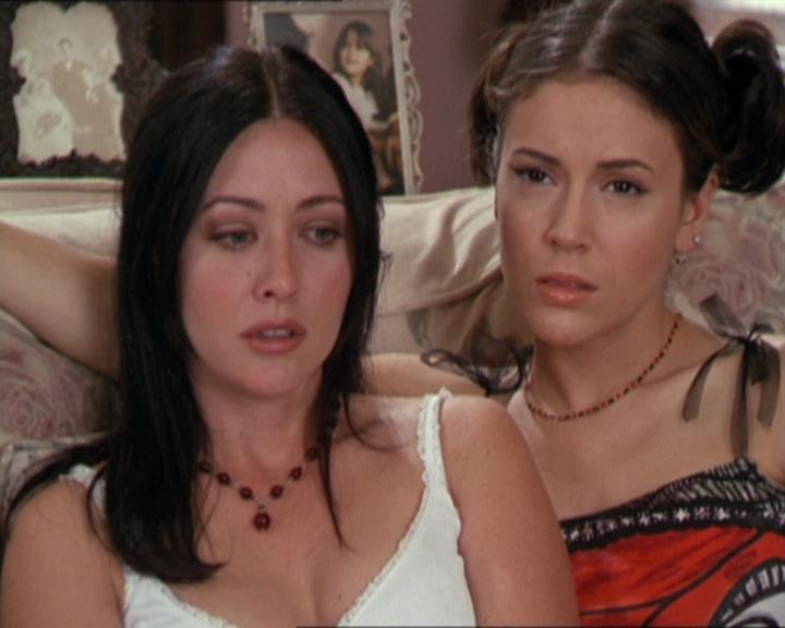 Charmed-Online-dot-217HowtoMakeAQuiltoutofAmericans0436.jpg