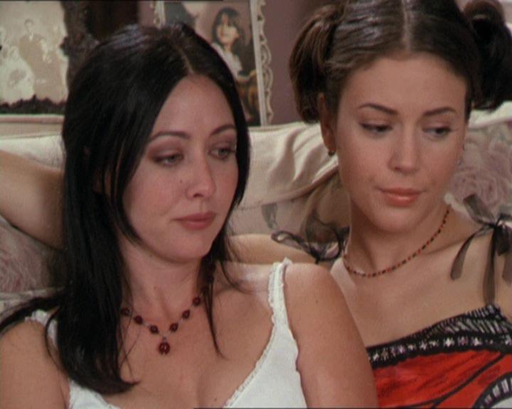 Charmed-Online-dot-217HowtoMakeAQuiltoutofAmericans0440.jpg
