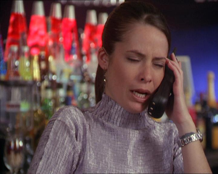 Charmed-Online-dot-217HowtoMakeAQuiltoutofAmericans0526.jpg