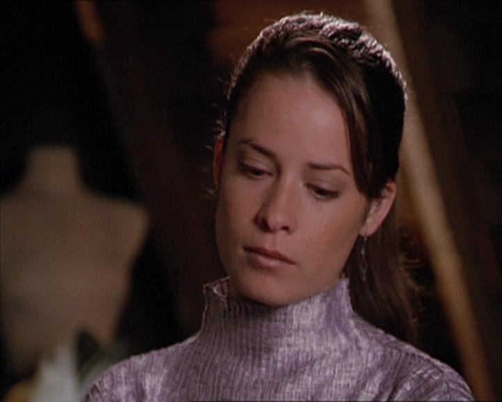 Charmed-Online-dot-217HowtoMakeAQuiltoutofAmericans0701.jpg