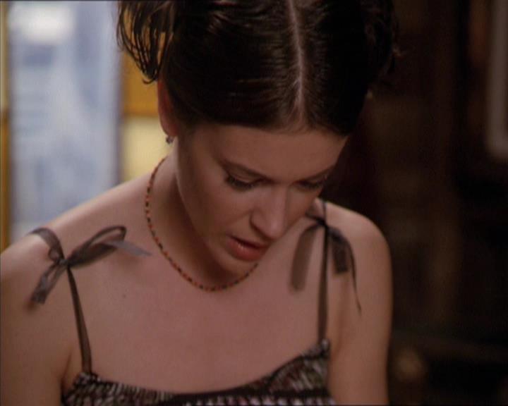Charmed-Online-dot-217HowtoMakeAQuiltoutofAmericans0702.jpg