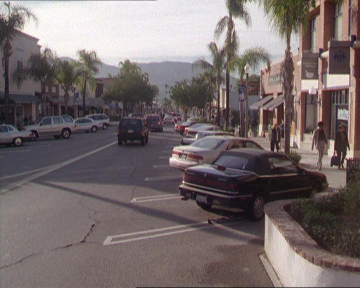 Charmed-Online-dot-217HowtoMakeAQuiltoutofAmericans0875.jpg