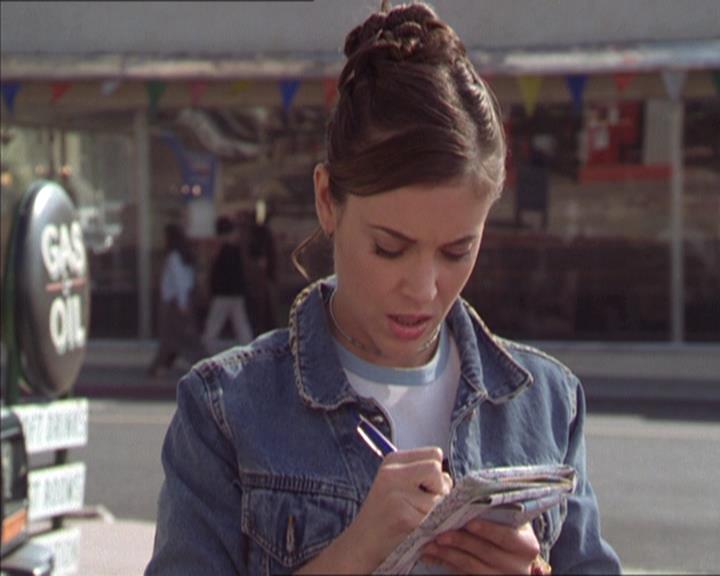 Charmed-Online-dot-217HowtoMakeAQuiltoutofAmericans0977.jpg