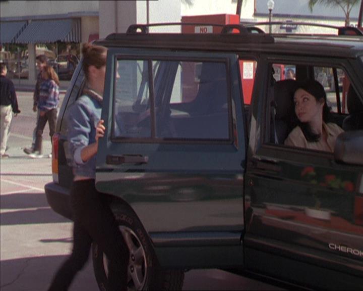 Charmed-Online-dot-217HowtoMakeAQuiltoutofAmericans1002.jpg