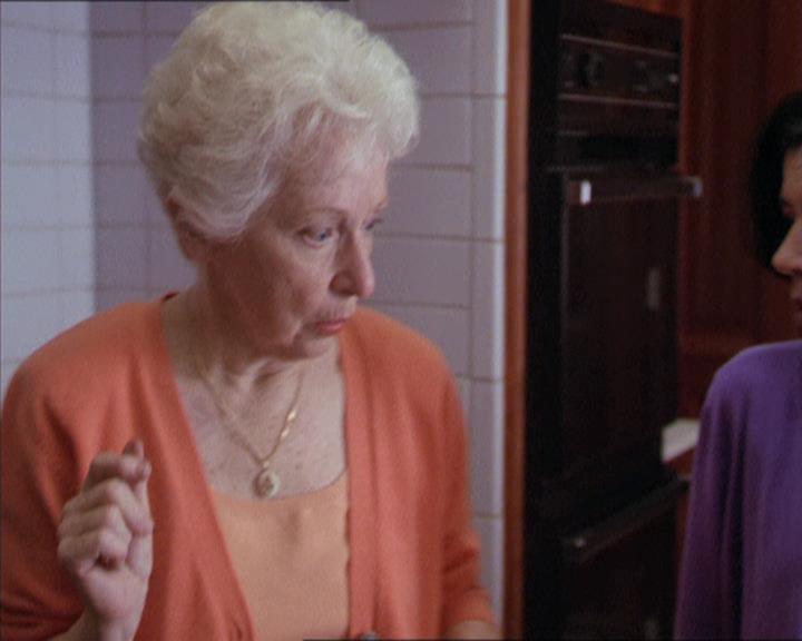 Charmed-Online-dot-217HowtoMakeAQuiltoutofAmericans1008.jpg