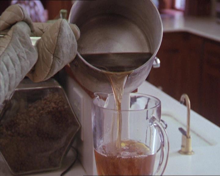 Charmed-Online-dot-217HowtoMakeAQuiltoutofAmericans1034.jpg