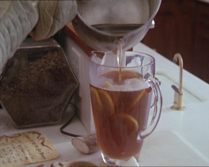 Charmed-Online-dot-217HowtoMakeAQuiltoutofAmericans1042.jpg