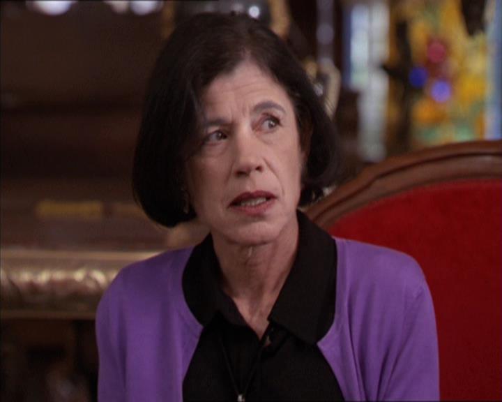 Charmed-Online-dot-217HowtoMakeAQuiltoutofAmericans1084.jpg