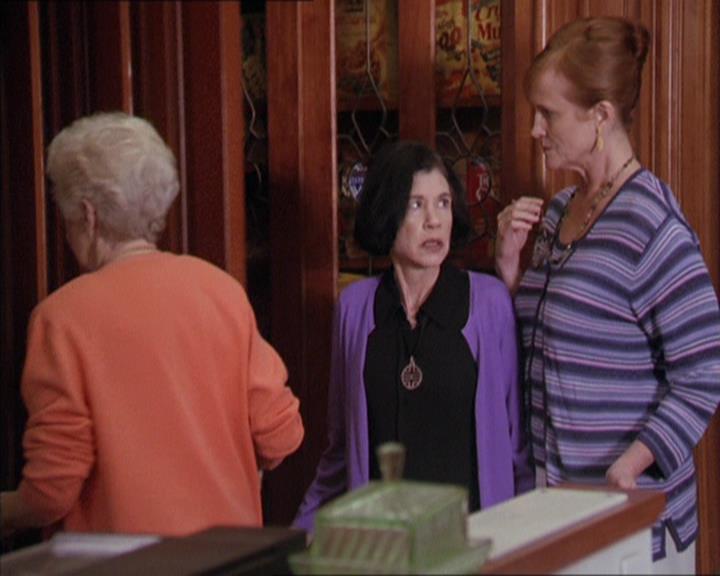 Charmed-Online-dot-217HowtoMakeAQuiltoutofAmericans1142.jpg