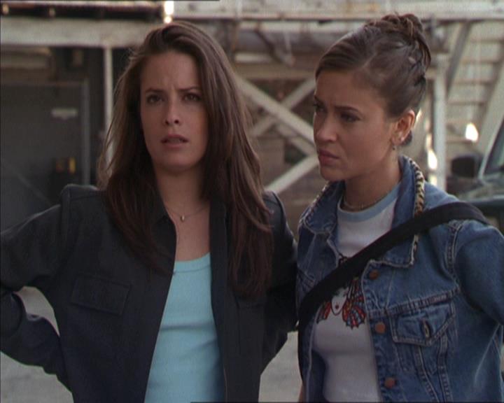 Charmed-Online-dot-217HowtoMakeAQuiltoutofAmericans1169.jpg
