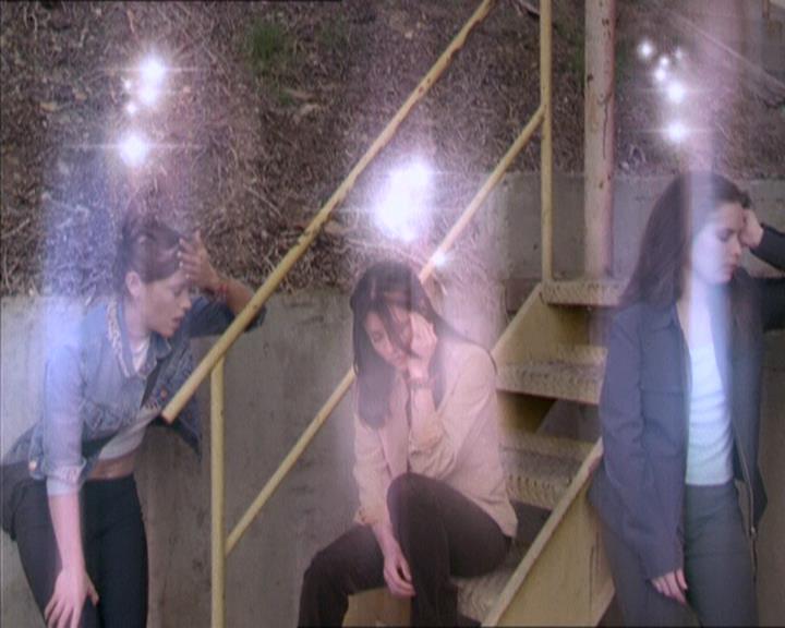 Charmed-Online-dot-217HowtoMakeAQuiltoutofAmericans1208.jpg