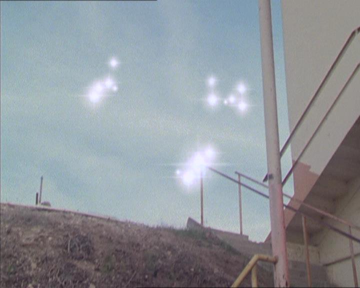 Charmed-Online-dot-217HowtoMakeAQuiltoutofAmericans1211.jpg