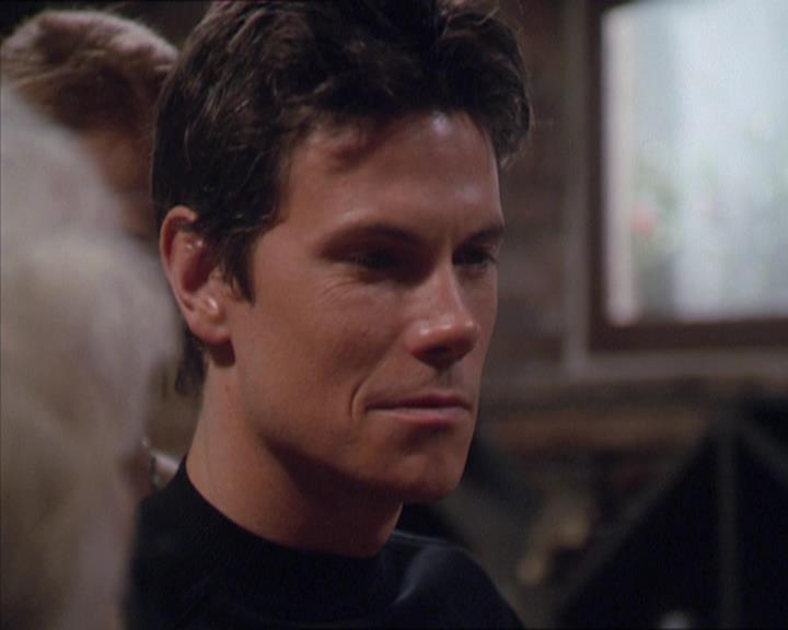 Charmed-Online-dot-217HowtoMakeAQuiltoutofAmericans1233.jpg