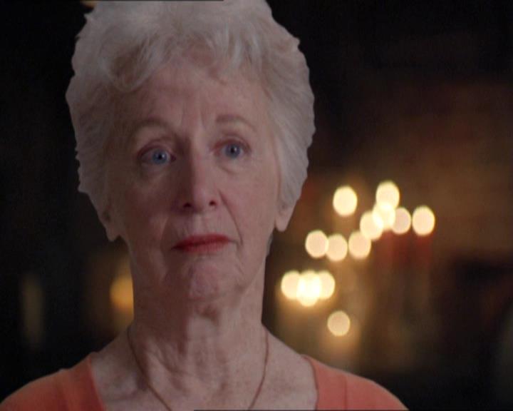 Charmed-Online-dot-217HowtoMakeAQuiltoutofAmericans1238.jpg