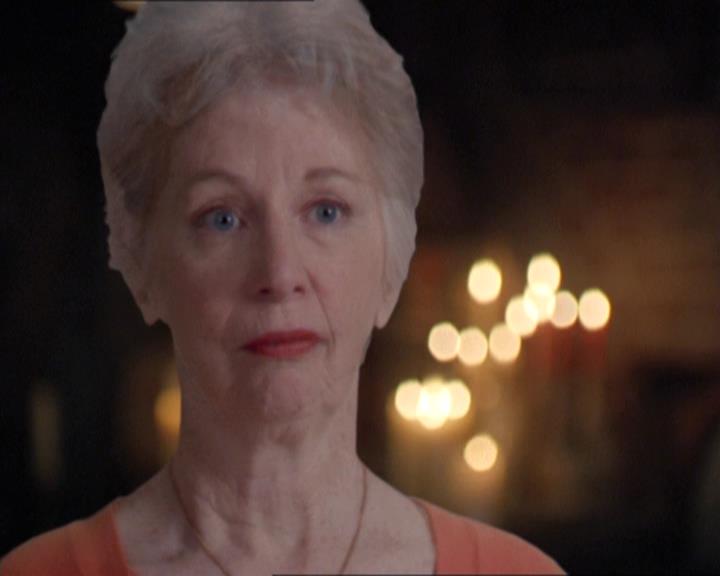 Charmed-Online-dot-217HowtoMakeAQuiltoutofAmericans1239.jpg