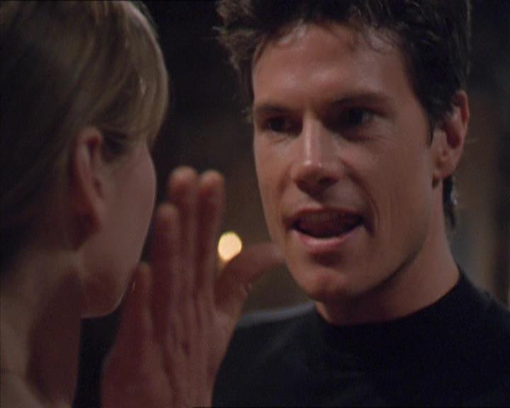 Charmed-Online-dot-217HowtoMakeAQuiltoutofAmericans1286.jpg