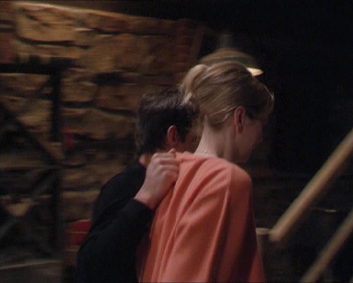 Charmed-Online-dot-217HowtoMakeAQuiltoutofAmericans1299.jpg