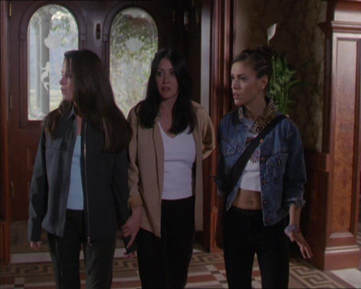 Charmed-Online-dot-217HowtoMakeAQuiltoutofAmericans1331.jpg