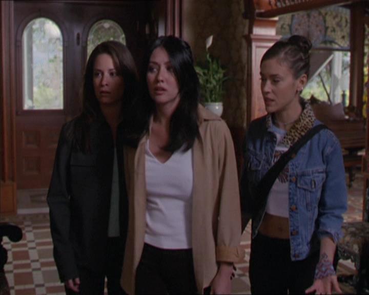 Charmed-Online-dot-217HowtoMakeAQuiltoutofAmericans1336.jpg