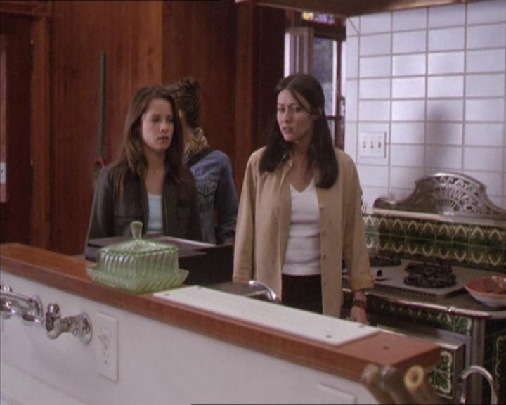 Charmed-Online-dot-217HowtoMakeAQuiltoutofAmericans1343.jpg