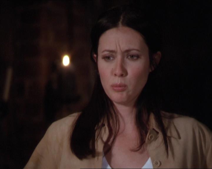 Charmed-Online-dot-217HowtoMakeAQuiltoutofAmericans1376.jpg