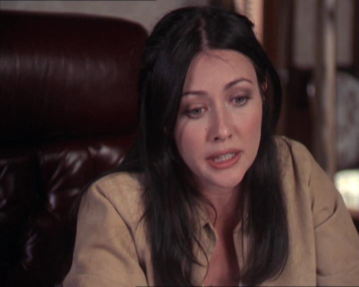 Charmed-Online-dot-217HowtoMakeAQuiltoutofAmericans1457.jpg
