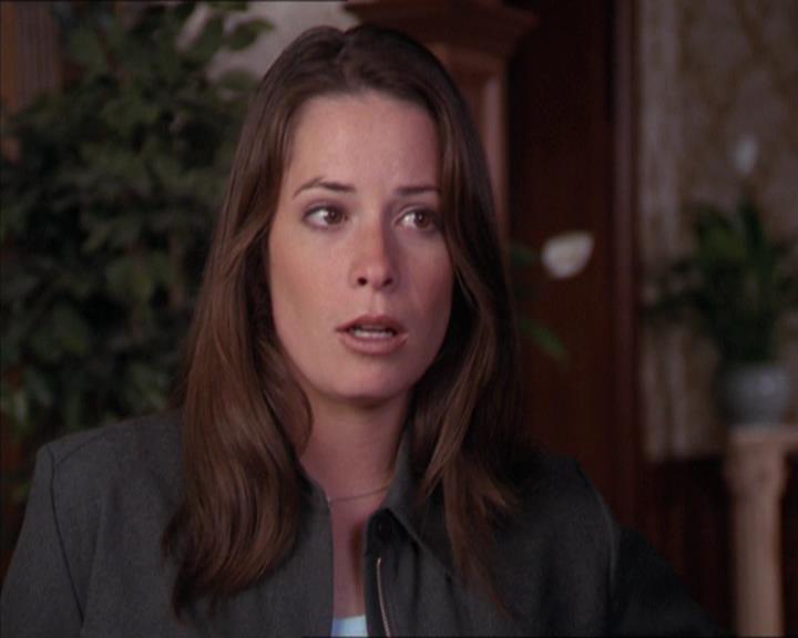 Charmed-Online-dot-217HowtoMakeAQuiltoutofAmericans1477.jpg
