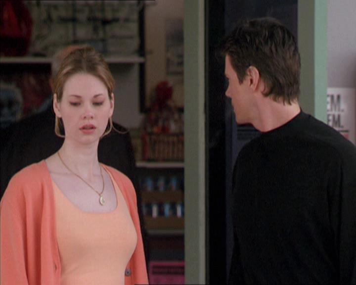 Charmed-Online-dot-217HowtoMakeAQuiltoutofAmericans1510.jpg