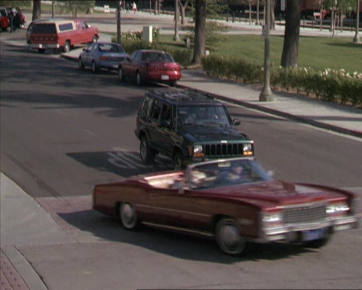 Charmed-Online-dot-217HowtoMakeAQuiltoutofAmericans1533.jpg