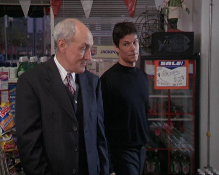 Charmed-Online-dot-217HowtoMakeAQuiltoutofAmericans1544.jpg