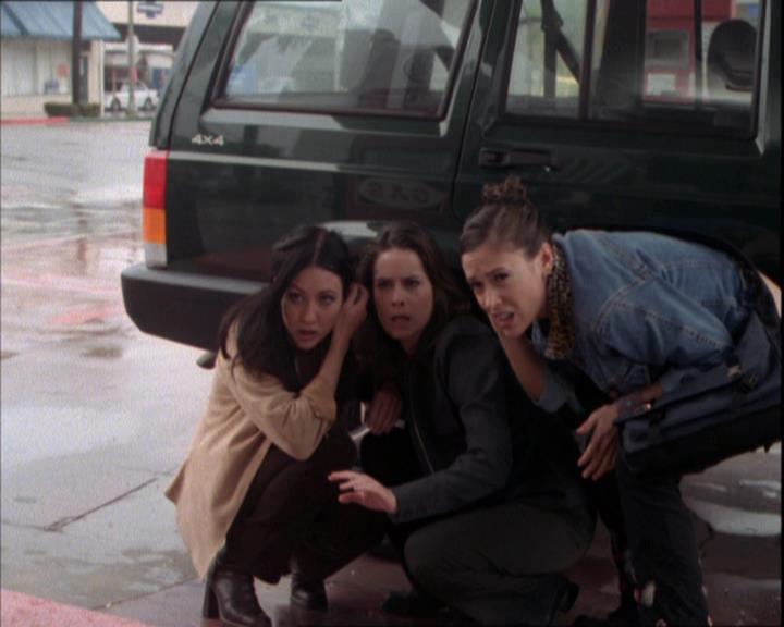 Charmed-Online-dot-217HowtoMakeAQuiltoutofAmericans1624.jpg