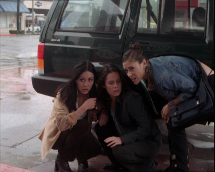 Charmed-Online-dot-217HowtoMakeAQuiltoutofAmericans1628.jpg