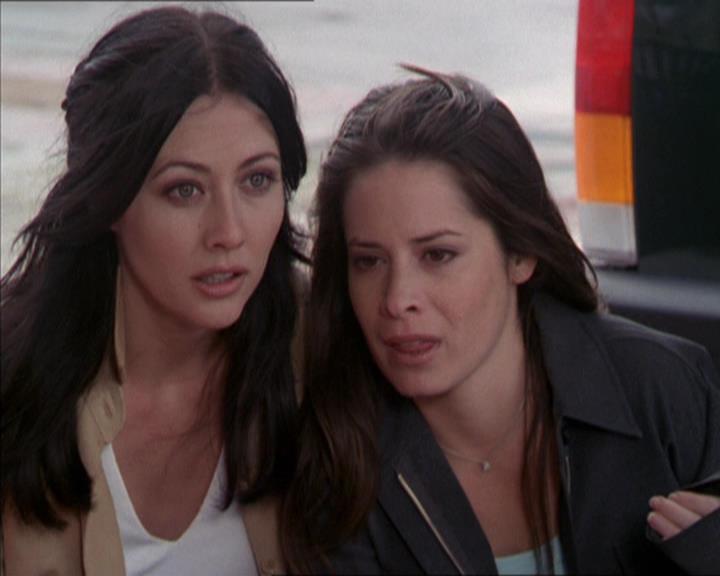 Charmed-Online-dot-217HowtoMakeAQuiltoutofAmericans1651.jpg