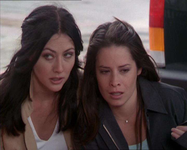 Charmed-Online-dot-217HowtoMakeAQuiltoutofAmericans1670.jpg