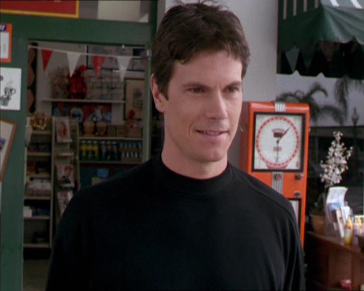 Charmed-Online-dot-217HowtoMakeAQuiltoutofAmericans1673.jpg
