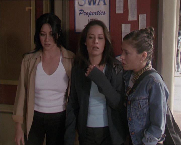 Charmed-Online-dot-217HowtoMakeAQuiltoutofAmericans1703.jpg