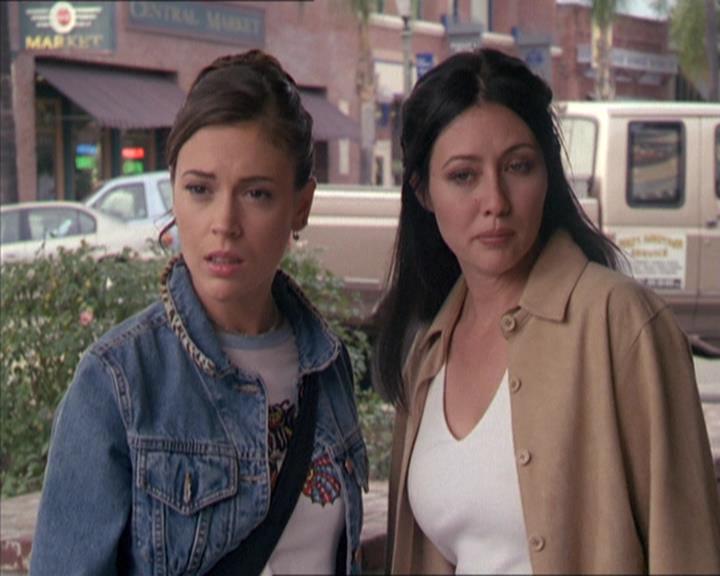 Charmed-Online-dot-217HowtoMakeAQuiltoutofAmericans1714.jpg