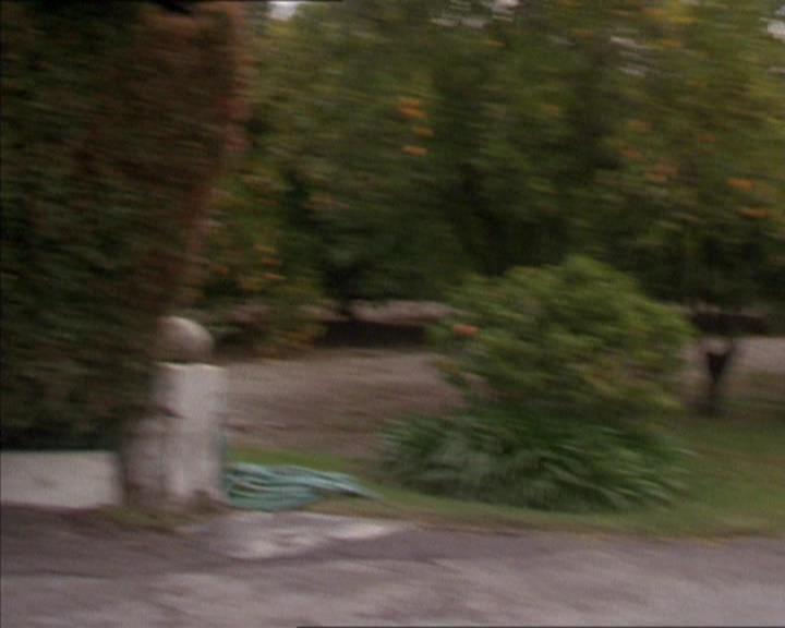 Charmed-Online-dot-217HowtoMakeAQuiltoutofAmericans1751.jpg Charmed-Online-dot-217HowtoMakeAQuiltoutofAmericans1751.jpg