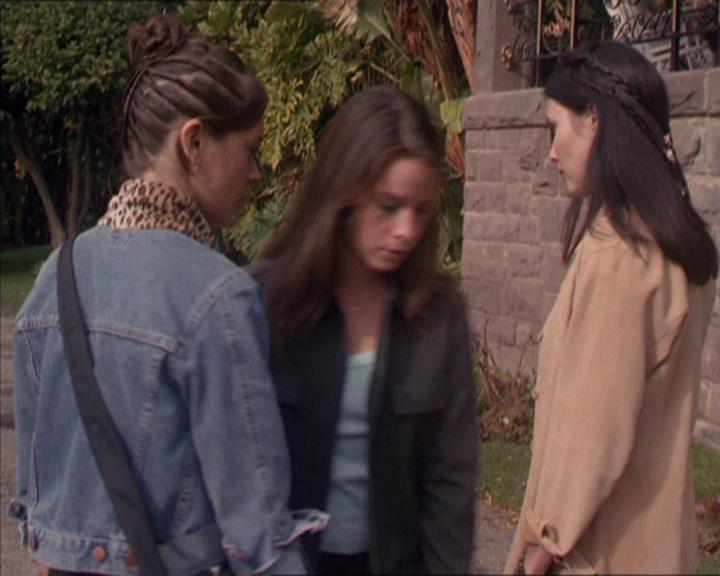 Charmed-Online-dot-217HowtoMakeAQuiltoutofAmericans1802.jpg