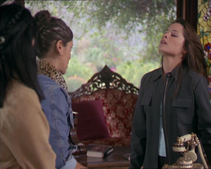 Charmed-Online-dot-217HowtoMakeAQuiltoutofAmericans1819.jpg
